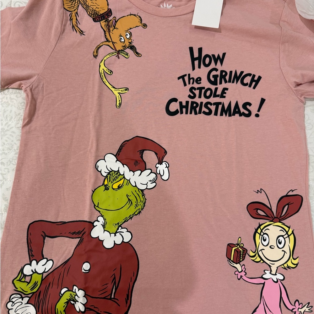 NWT Dr. Seuss Pink How the Grinch Stole Christmas Tee